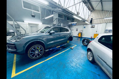 Zeus Garage Coventry