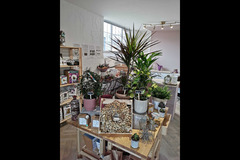 Willow and Blossom Floral Design - 14