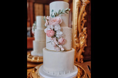 Cakes by Sophie Page Coventry - 20