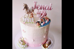 Evelyn's Bakery Milton Keynes - 19