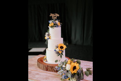 Cake design by Pamela Coventry - 30