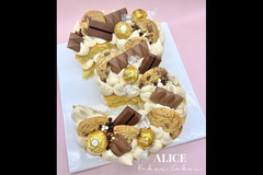 Alice Bakes Cakes Peterborough - 12