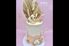 Alice Bakes Cakes Peterborough - 15