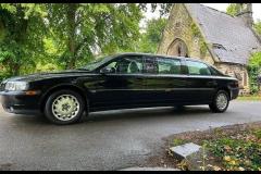 Mr & Mrs Wedding Cars Bolton - 7