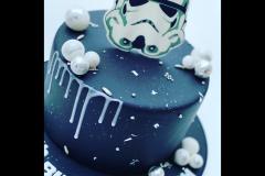 Elegant Cake Designs by Lou Manchester