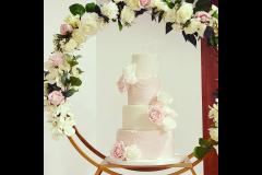 Elegant Cake Designs by Lou Manchester