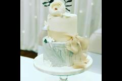 Elegant Cake Designs by Lou Manchester - 6