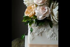 Marie Antoinette Cake Design - 10