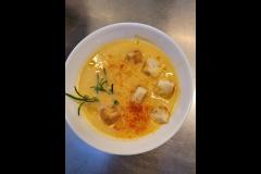Restaurant La Doi Cocosi Luton - 18
