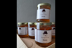 The Bee Farmer Leicestershire